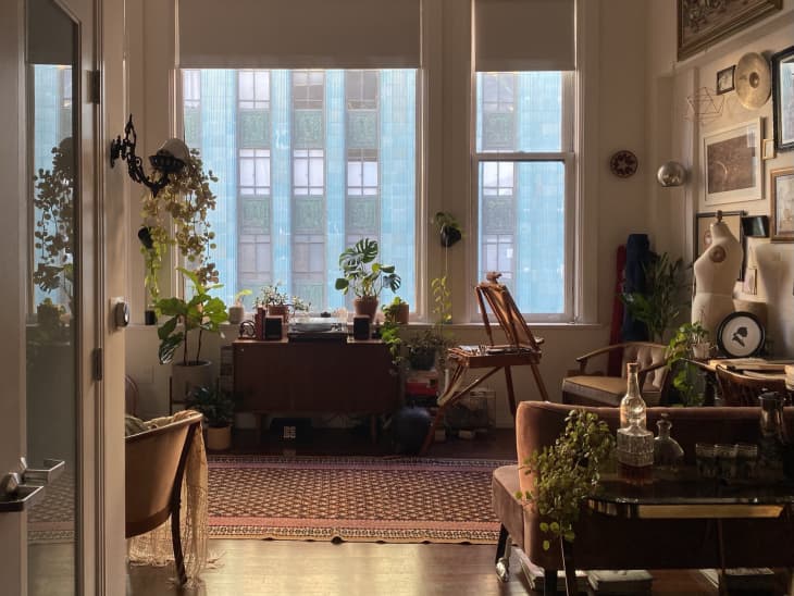 View of 650-Square-Foot Romantic, Lush Apartment With Secondhand Finds ...